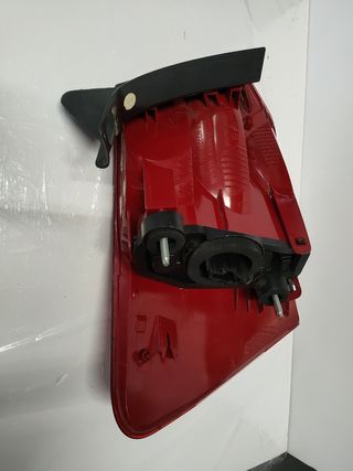 ✅PILOTO TRASERO DERECHO CITROEN C5 II