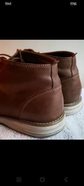 BOTINES DE PIEL