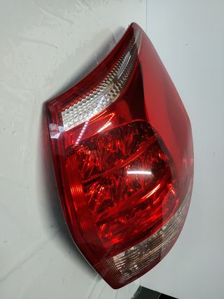 ✅PILOTO TRASERO DERECHO TOYOTA RAV 4 LED