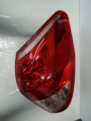 ✅PILOTO TRASERO DERECHO TOYOTA RAV 4 LED