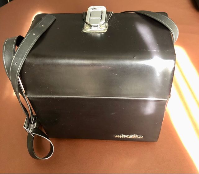 Estuche piel Minolta