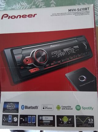 SE VENDE RADIO PARA AUTOMÓVIL 