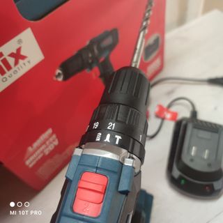 TALADRO ATORNILLADOR PERCUTOR RONIX