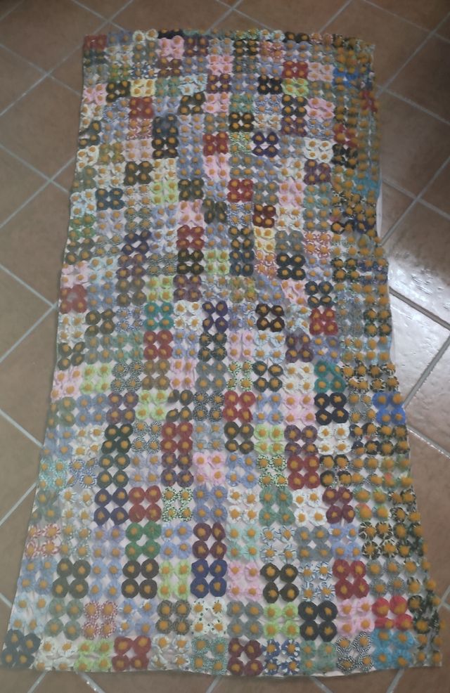 Edredón vintage de flores de tela