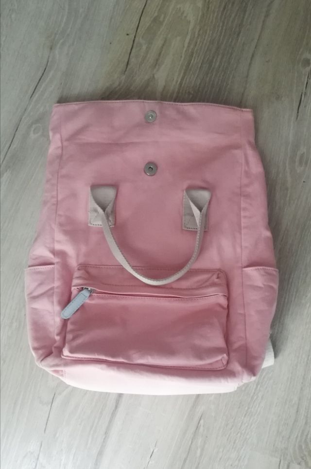 mochila rosa