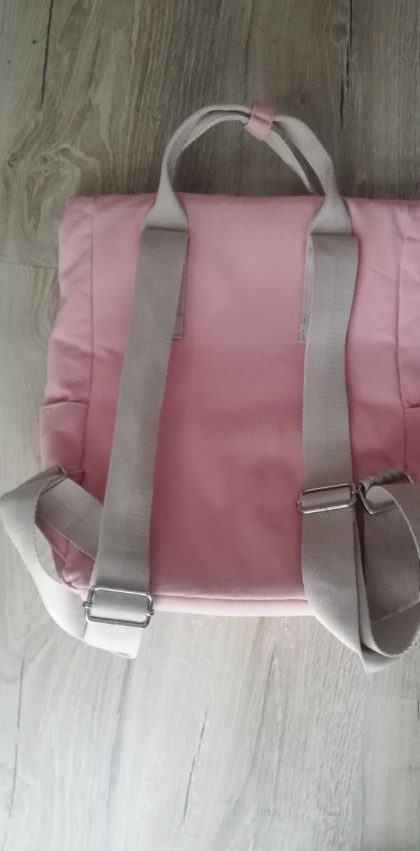 mochila rosa