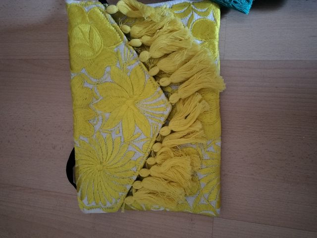 2 bolsos bordados original mexico