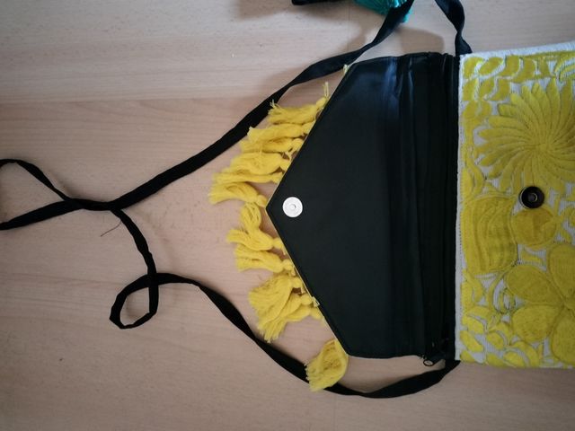 2 bolsos bordados original mexico