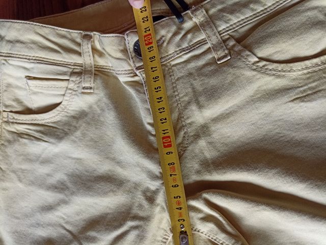 Pantaloni skinny Benetton