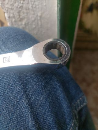 Llave fija 13 carraca