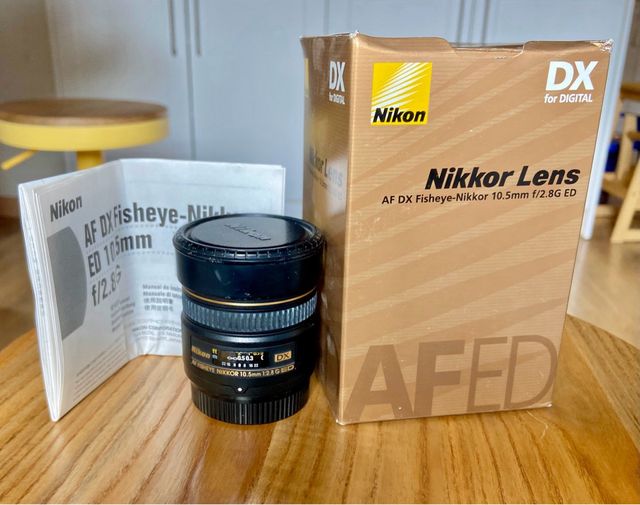 Objetivo Nikkor 10.5 f/2.8G ED