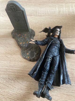 Figura “El cuervo”