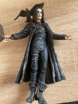 Figura “El cuervo”