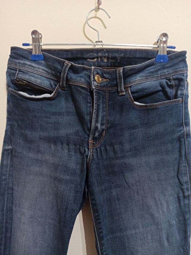 Pantalón vaquero elástico