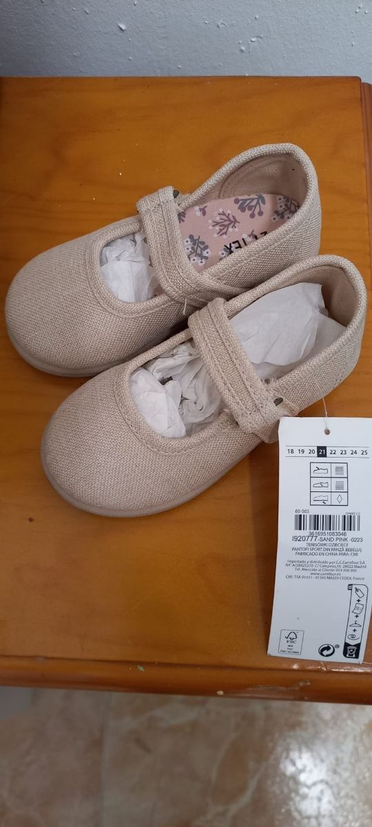 Zapatos de niña