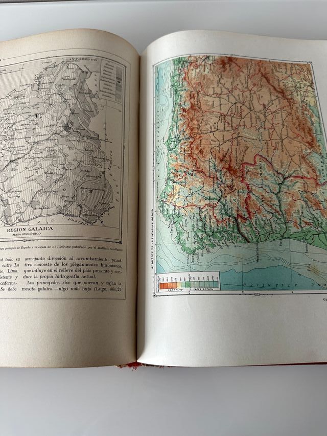 Libros antiguos geografia universal. Año 1928-29