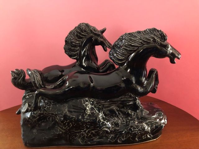 Cinese scultura cavalli