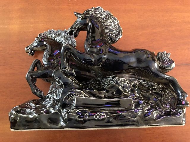 Cinese scultura cavalli