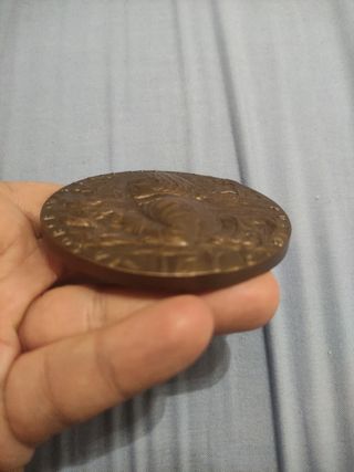 ANTIGUA MEDALLA DE BRONCE.