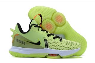 Nike zapatillas LeBron Witness V