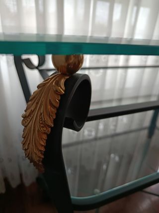 Mesa auxiliar de cristal