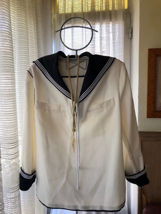 BUSSTOP. EL CORTE INGLES