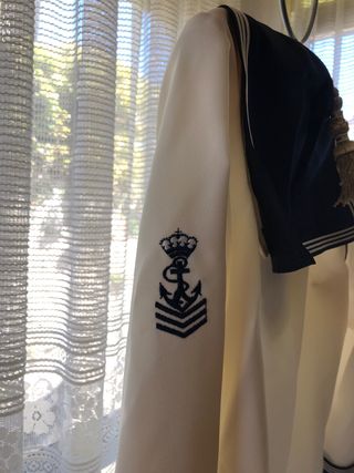 BUSSTOP. EL CORTE INGLES