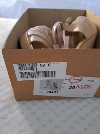 Tacones