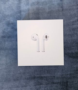 Apple AirPods seminuevos