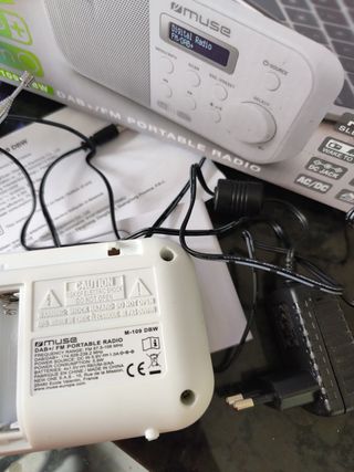 MUSE M-109 DBW Blanco Radio Dab+/FM PORTÁTIL con A