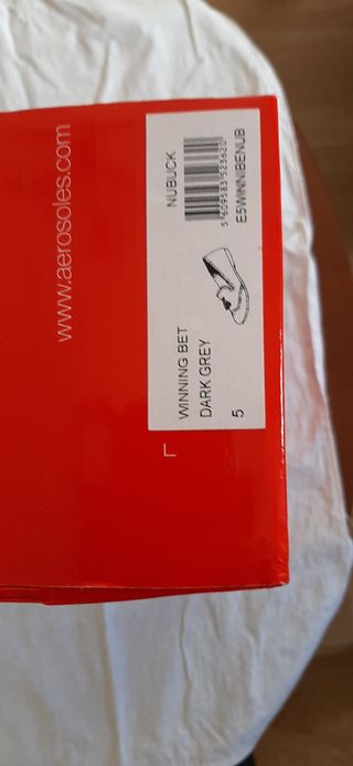 Zapatos tipo mocasin con campanitas