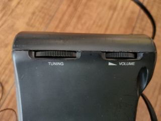 Radiodespertador AIWA