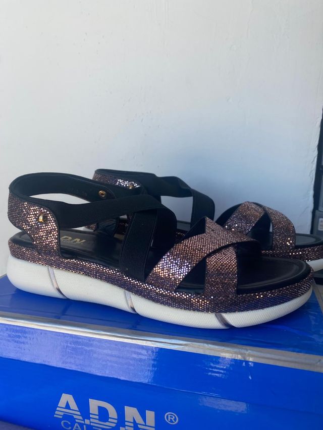 Sandalias A.D.N 39