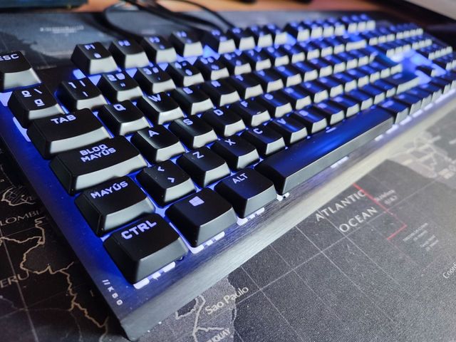 Teclado corsair K60 pro