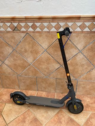 Patinete eléctrico Xiaomi Mi Electric Scooter 3