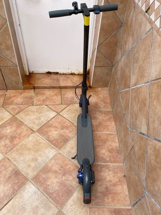 Patinete eléctrico Xiaomi Mi Electric Scooter 3