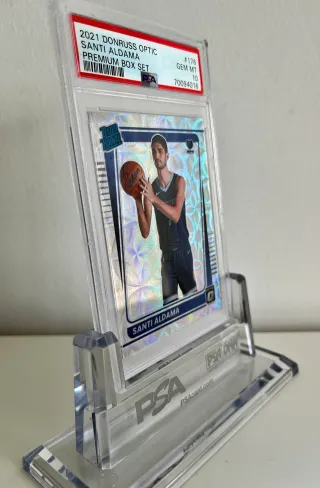 🏀 Cromo numerado Santi Aldama 33/249 👉 PSA 10