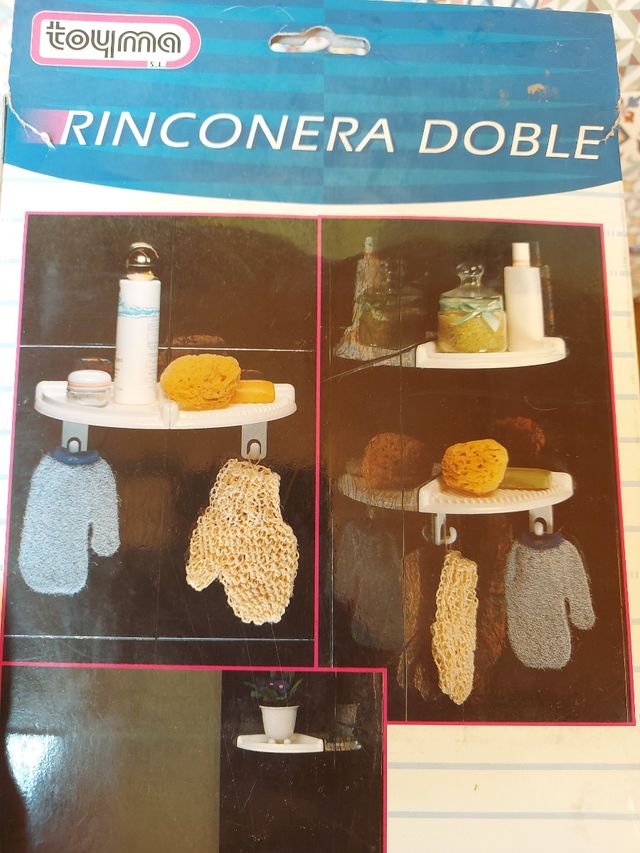 Rinconera doble de plástico 