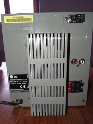 Equipo de música LG minicadena