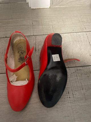 Zapatos gitana niña
