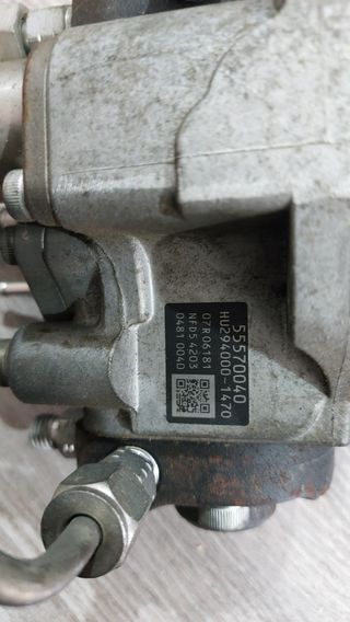 Bomba inyectora opel 55570040