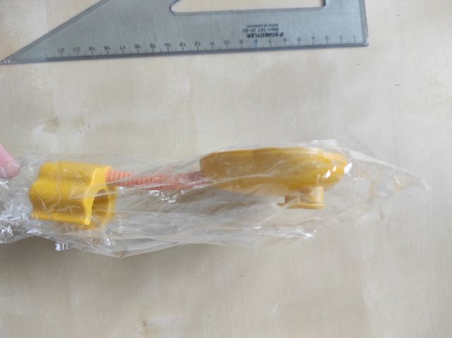 Soporte de ducha autoadhesivo