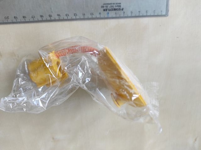 Soporte de ducha autoadhesivo