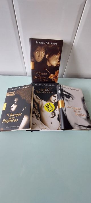 LOTE de libros de ISABEL ALLENDE.