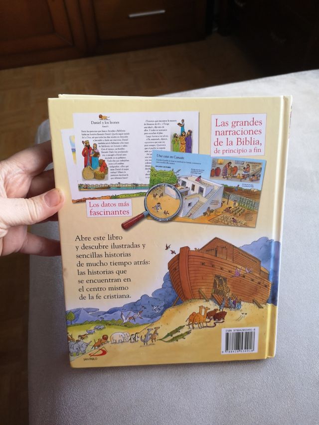 LA BIBLIA Versión infantil