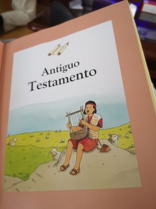 LA BIBLIA Versión infantil
