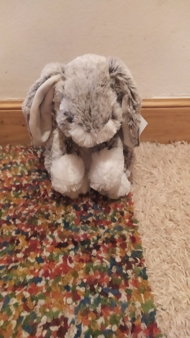 Peluche conejo blanadi 26 cm