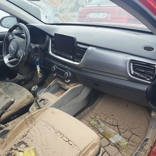 Kia Stonic 2022 en despiece