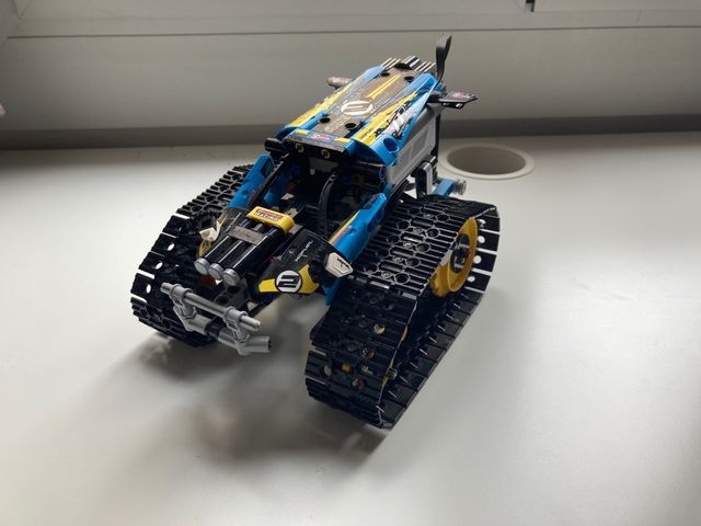 LEGO TECHNIC