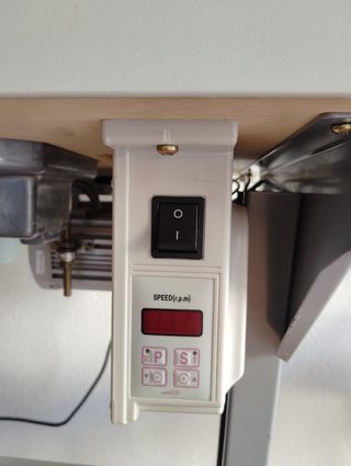 Remalladora y maquina coser industrial